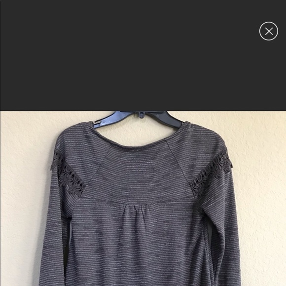 Anthropologie Meadow Rue Flutter Top - Picture 5 of 7